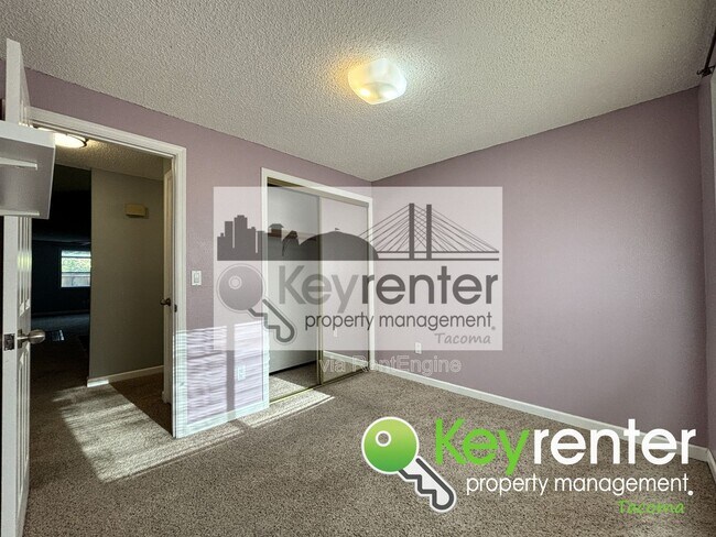 Building Photo - 9315 E B St