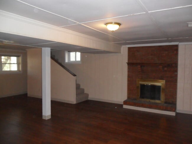Building Photo - COMING SOON! Spacious Home w/ Finished Basement, Fenced Backyard & Garage!