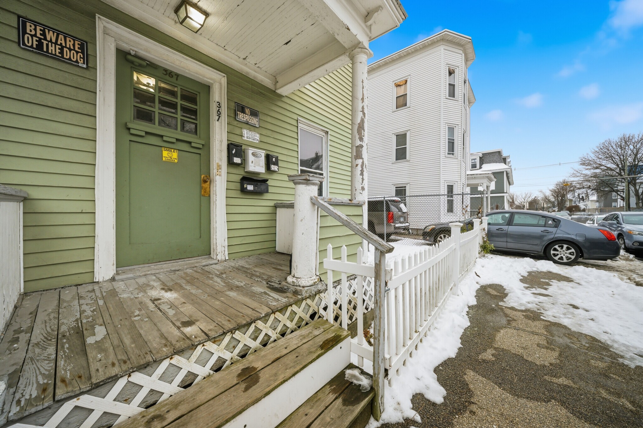 Building Photo - 367 Spruce St