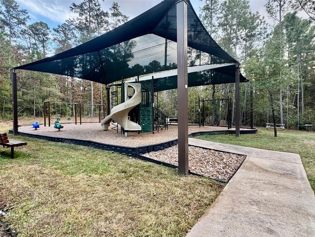 Building Photo - 26680 Pools Creek Dr