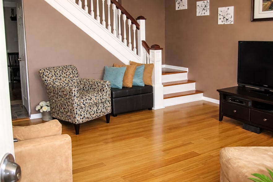 Building Photo - 478 Hermit St