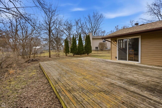 Building Photo - 409 Kensington Dr