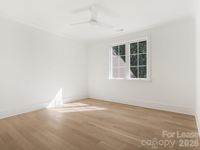 Building Photo - 1511 Cavendish Ct