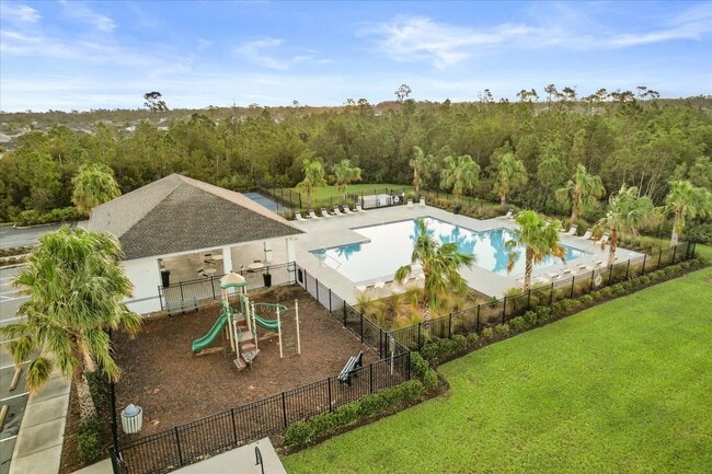 Building Photo - 2814 Blue Shrs Wy