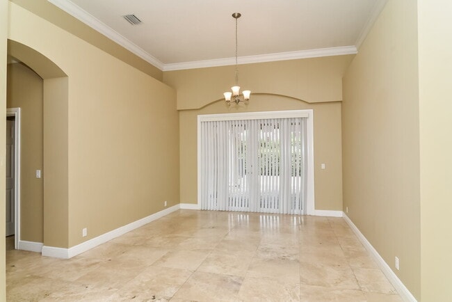 Building Photo - 13806 Callington Dr