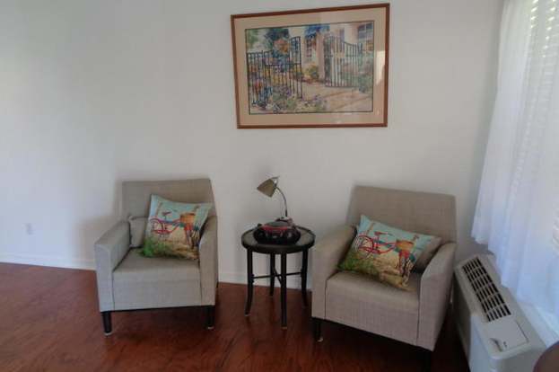 Building Photo - 10015 Perfect Dr