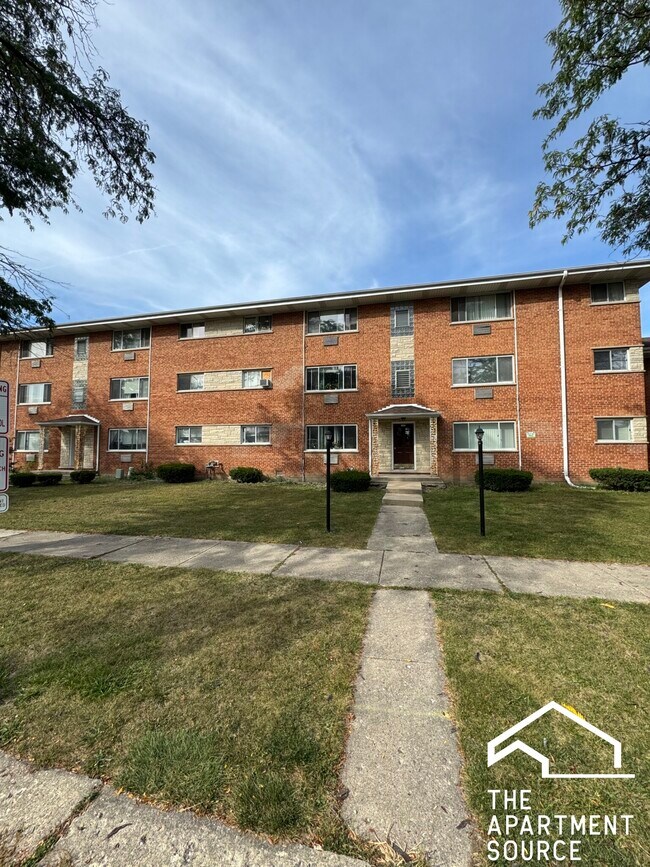 Building Photo - 1314 Carol St