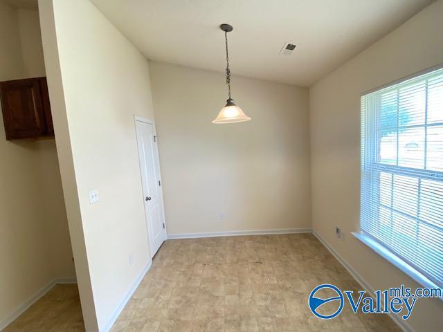 Building Photo - 4828 SE Canterwood Dr