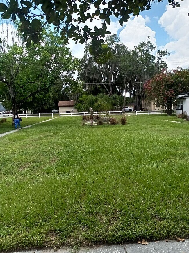 Building Photo - 1 Bed 1 Bath Apartment for Rent $950