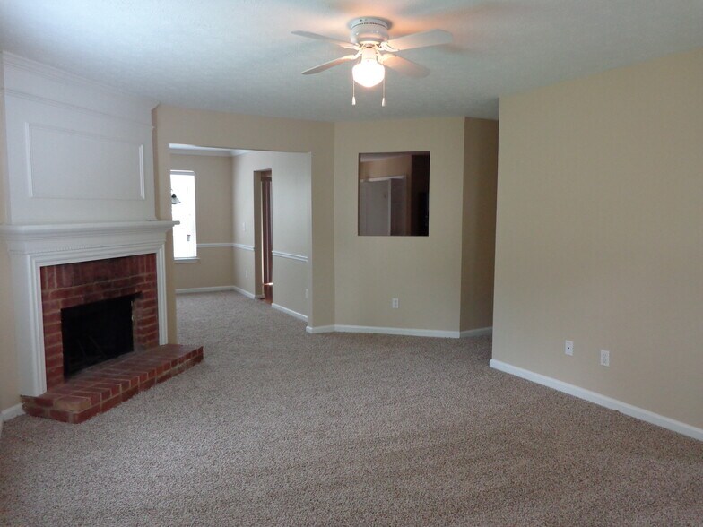Building Photo - 1067 Winterbrook Way