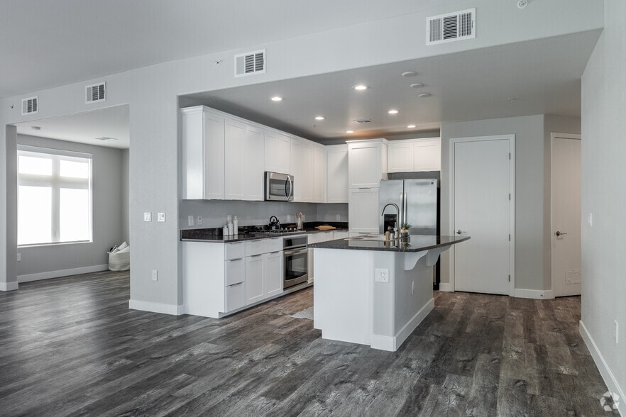 3 BR, 2 BA - 1,718 SF - Ely at the Gramercy