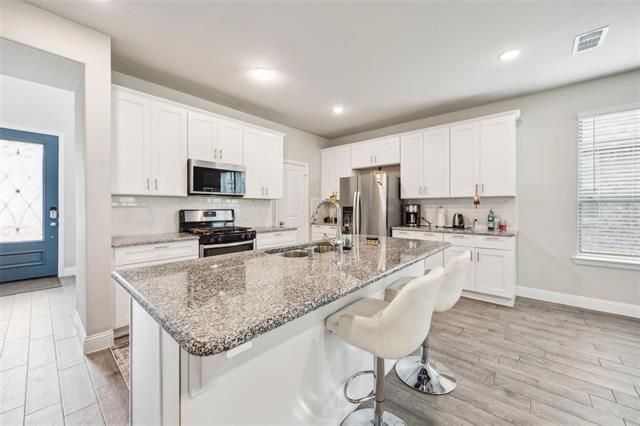 Building Photo - 2900 Inn Kitchen Wy