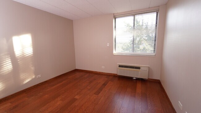 Building Photo - 75 Kristin Cir