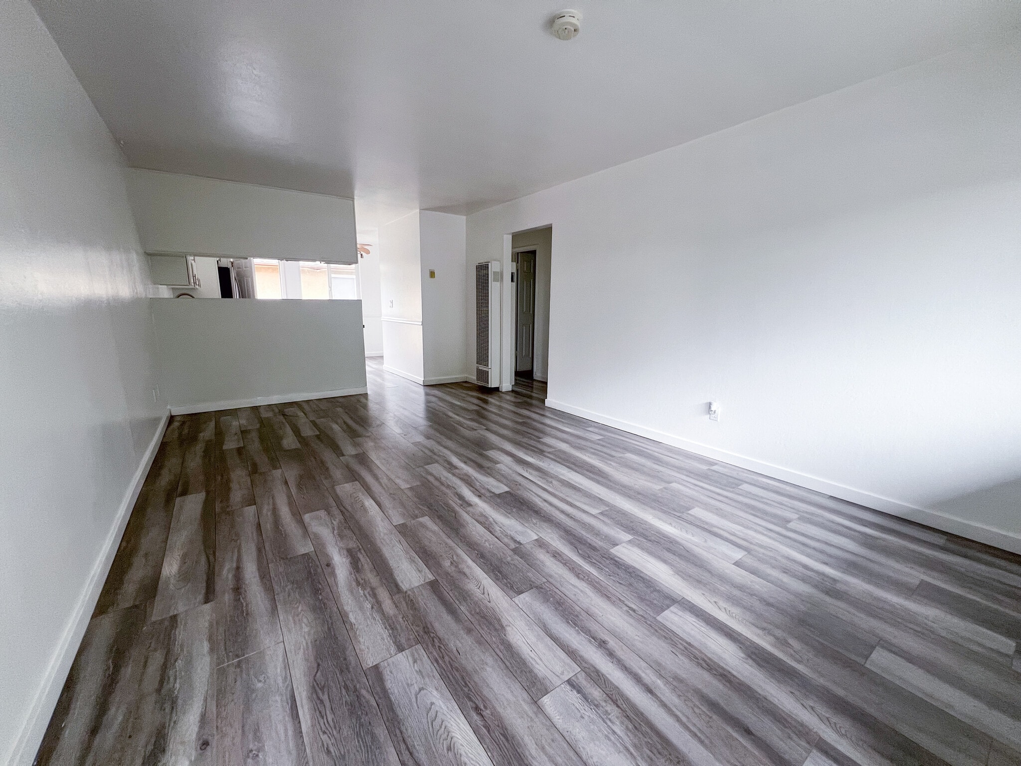 Living room - 621 Grand Fir Ave