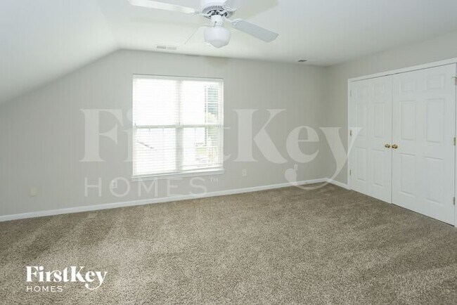 Building Photo - 1014 Enderbury Dr