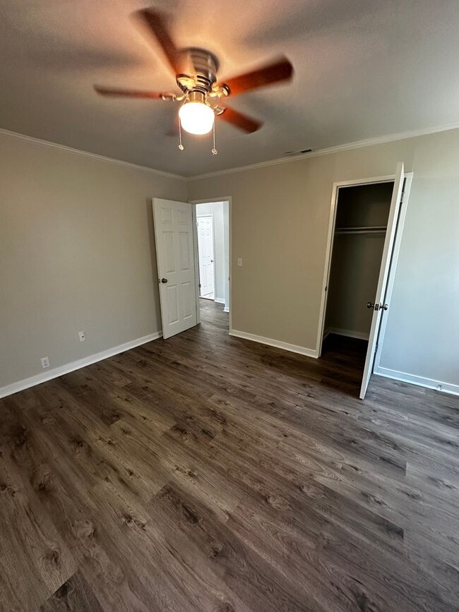 Building Photo - 3BD/1B home near VSU