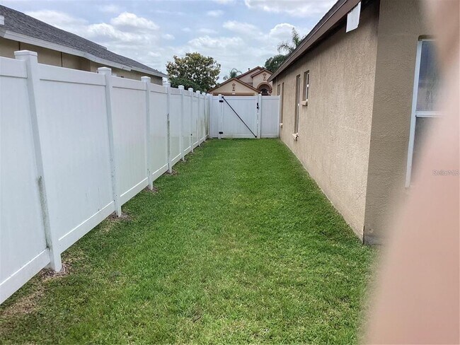 Building Photo - 29647 Fog Hollow Dr