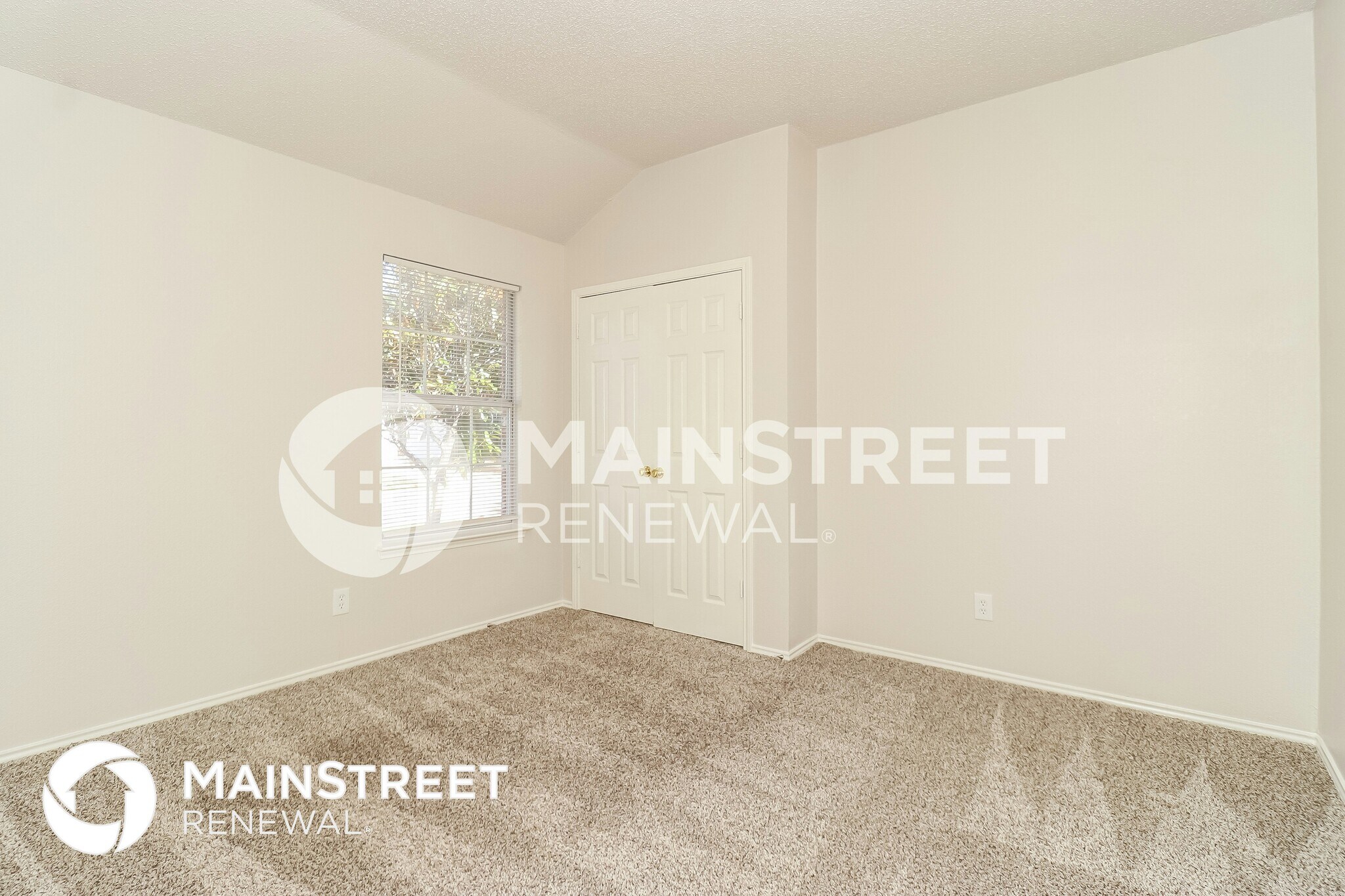 Building Photo - 5315 Alta Vista Ln