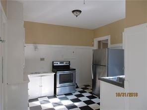 Building Photo - 70 N Monterey St