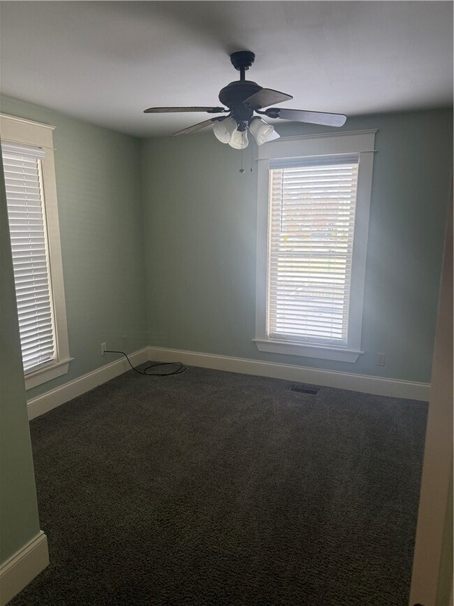 Building Photo - 507 W Water St