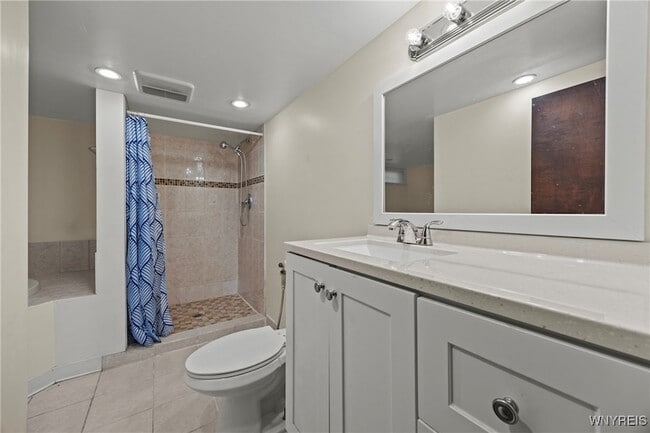 Building Photo - 80 Capen Blvd