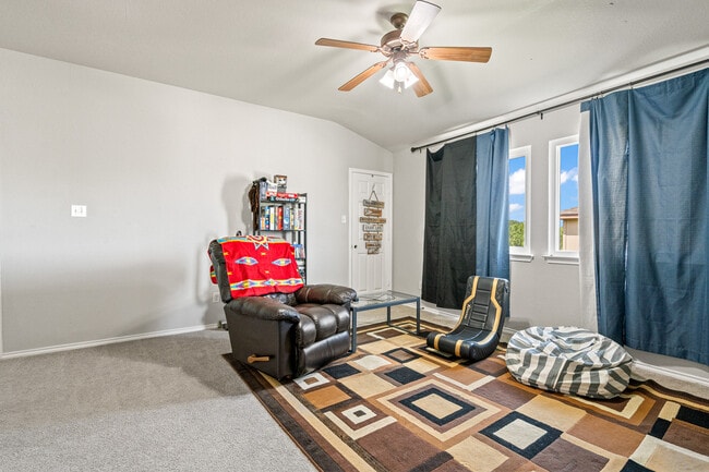 Building Photo - 5806 Chuckwagon Cir