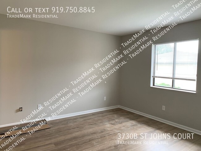 Building Photo - 3730B St Johns Ct