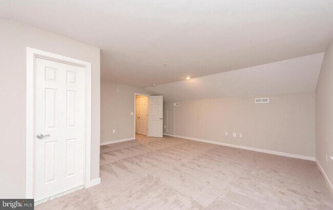 Building Photo - 3307 Demirel Way