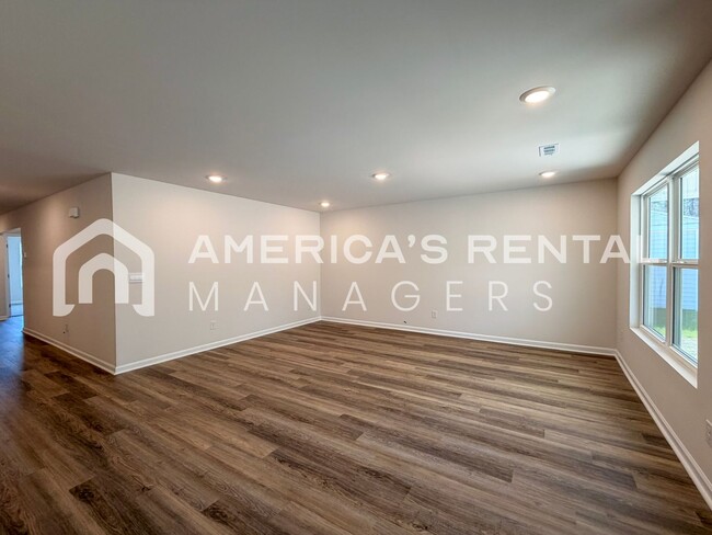 Building Photo - New Construction Home for Rent!