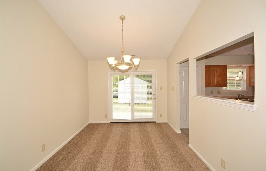 Building Photo - 1829 Maradona Dr