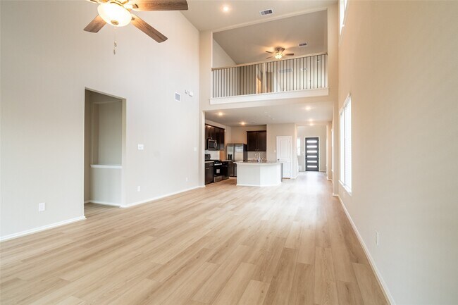 Primary Photo - 12502 Llano Estacado Dr