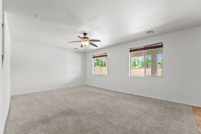 Building Photo - Live Large in Maricopa – Over 3,900 Sq Ft ...