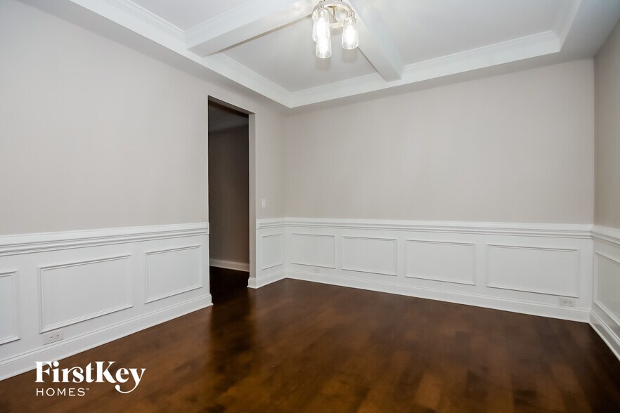 Building Photo - 7815 Sawgrass Ln