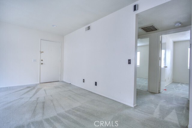Building Photo - 500 N Bushnell Ave