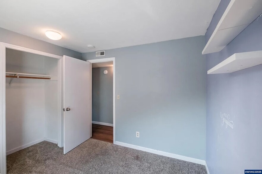 Building Photo - 6132 Wilford Pl SW