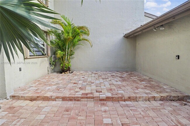 Building Photo - 11459 SW 110th Ln