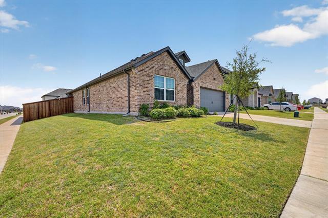Building Photo - 1205 Lavinola Ln