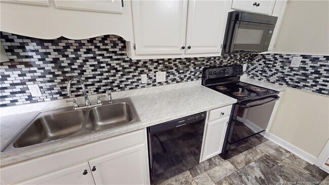 Building Photo - 5743 McDougal Dr