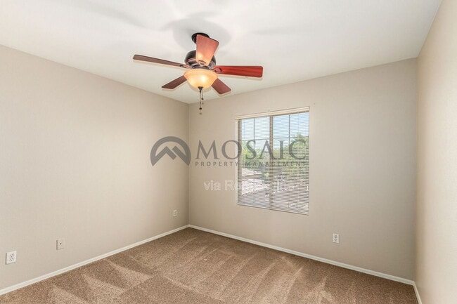 Building Photo - 2737 E La Costa Dr