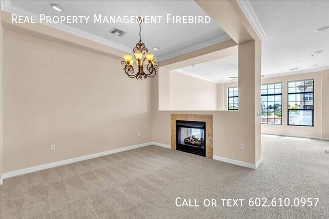 Building Photo - 7297 N Scottsdale Rd