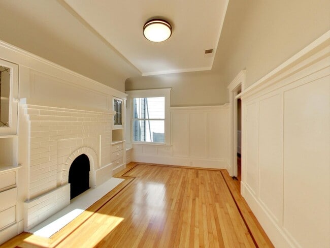 Building Photo - 1351-1353 5th Avenue (1233r)