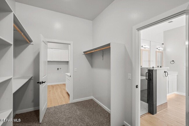 Building Photo - 7305 Cimarron Rim Dr