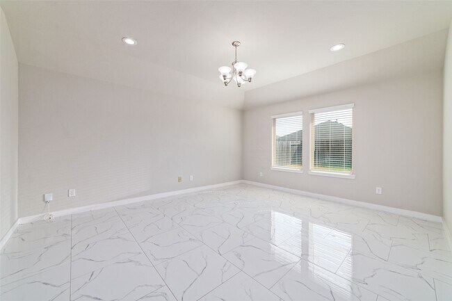 Building Photo - 5502 Creekside Ridge Trail