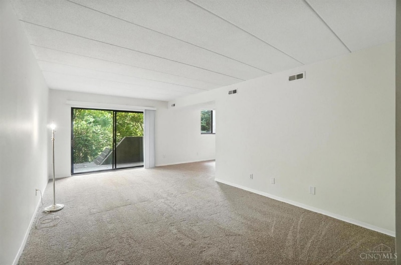 Building Photo - 456 Grand Ave