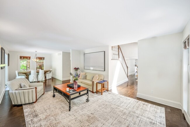 Building Photo - 25 Broidy Ln