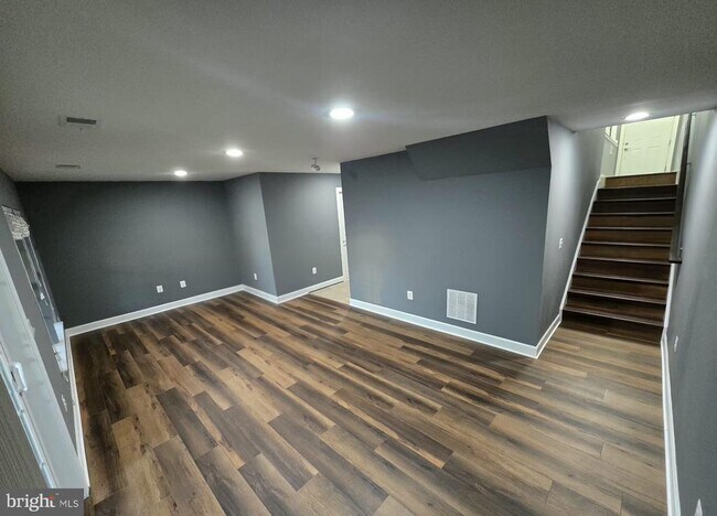 Building Photo - 16667 Danridge Manor Dr