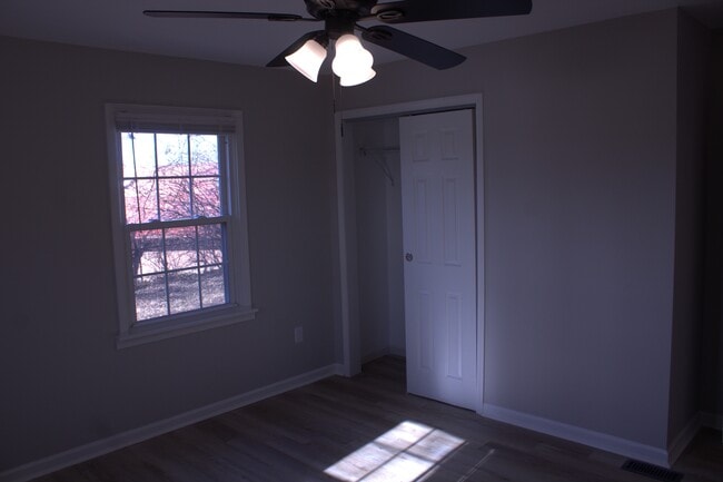 Building Photo - 13070 New Halls Ferry Road