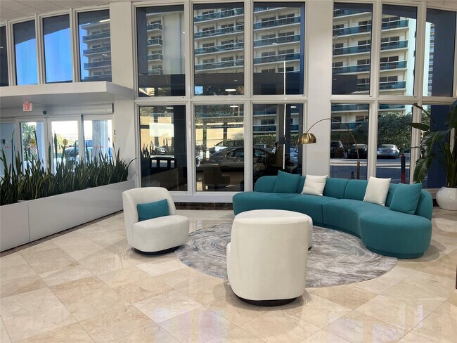 Building Photo - 4100 Galt Ocean Dr