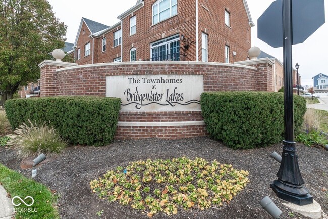 Building Photo - 15324 Mystic Rock Dr