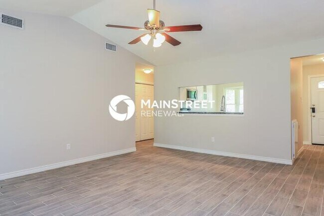 Building Photo - 3 Bedroom Pet-Friendly Home in ROCKWALL, T...